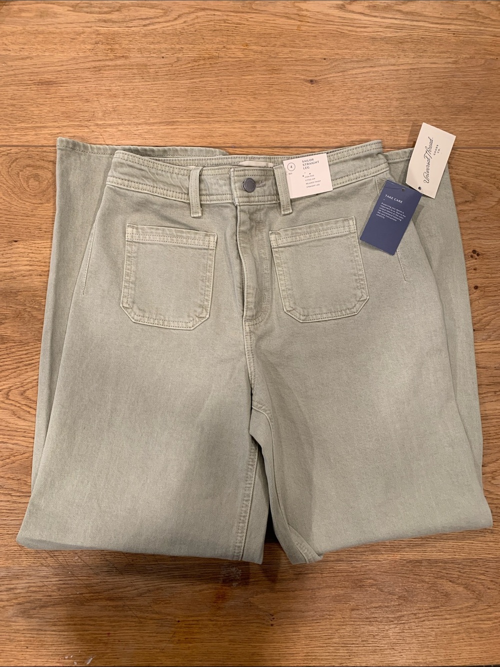 Universal Thread High-Rise Straight Jeans in Sage Green